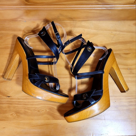 Sergio Rossi Bombshell Wraparound Strap Platform Heels - Picture 2 of 12
